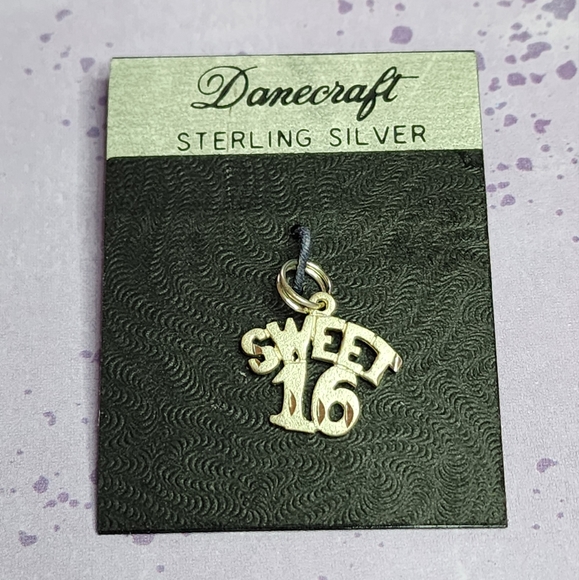 Vintage Danecraft Sweet 16 Sterling Charm - Picture 2 of 3